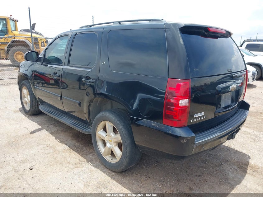 2008 CHEVROLET TAHOE auction photo 3