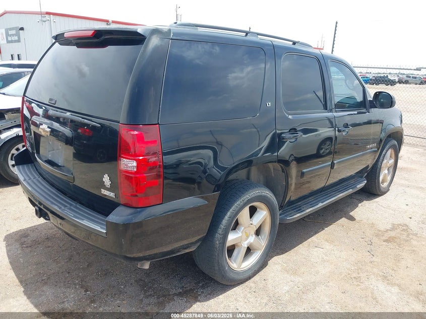2008 CHEVROLET TAHOE auction photo 4