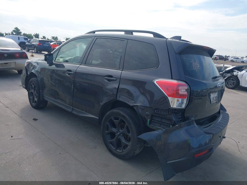 Vin: jf2sjagc3jh581221, lot: 45785720, subaru forester 2.5i premium 20183