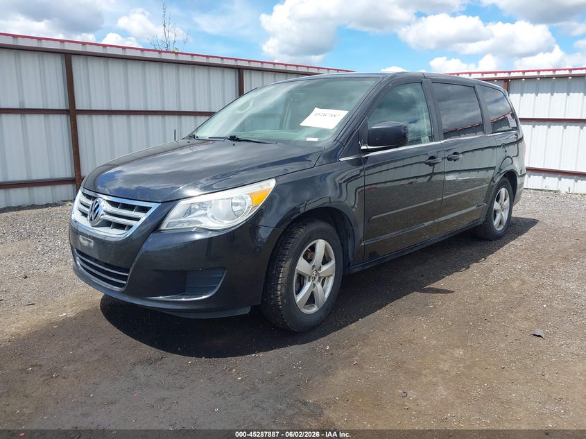 Vin: 2v4rw3d16ar294365, lot: 45785723, volkswagen routan se 20102