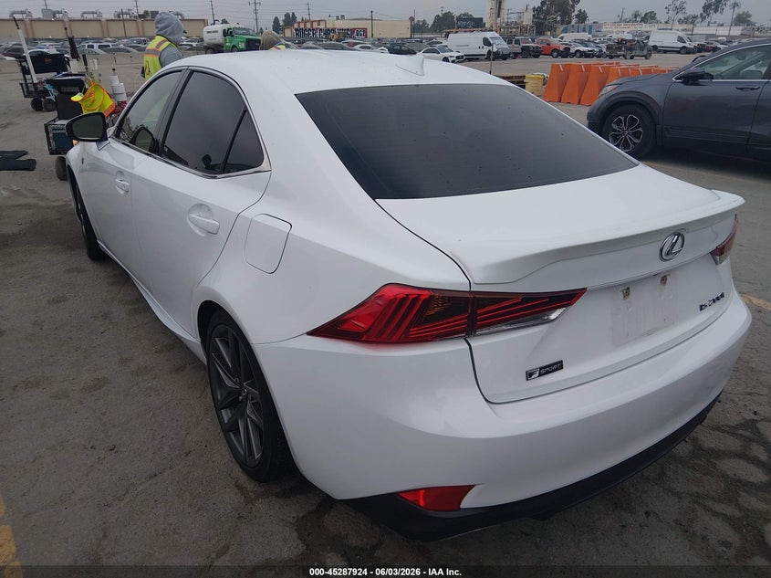 Vin: jthba1d29h5045250, lot: 45785760, lexus is 200t 20173