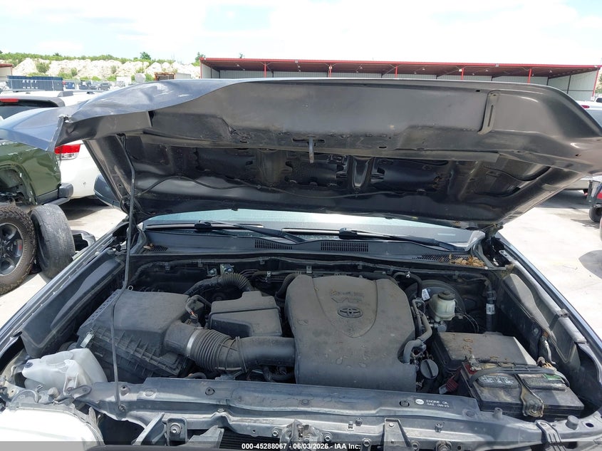 2018 Toyota Tacoma Trd Off Road VIN: 3TMAZ5CN6JM071555 Lot: 45288067