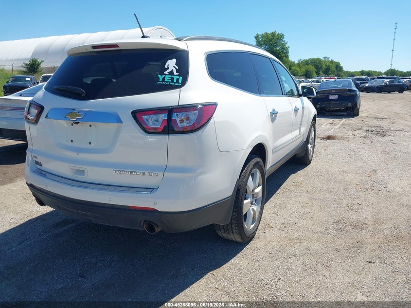 2015 CHEVROLET TRAVERSE auction photo 4