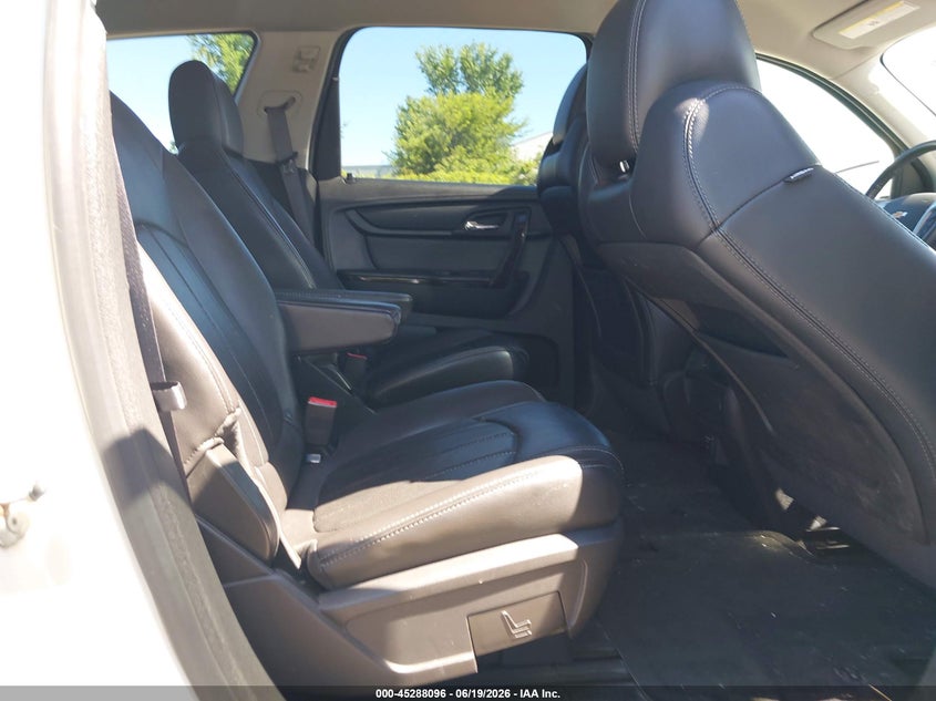 2015 CHEVROLET TRAVERSE auction photo 8