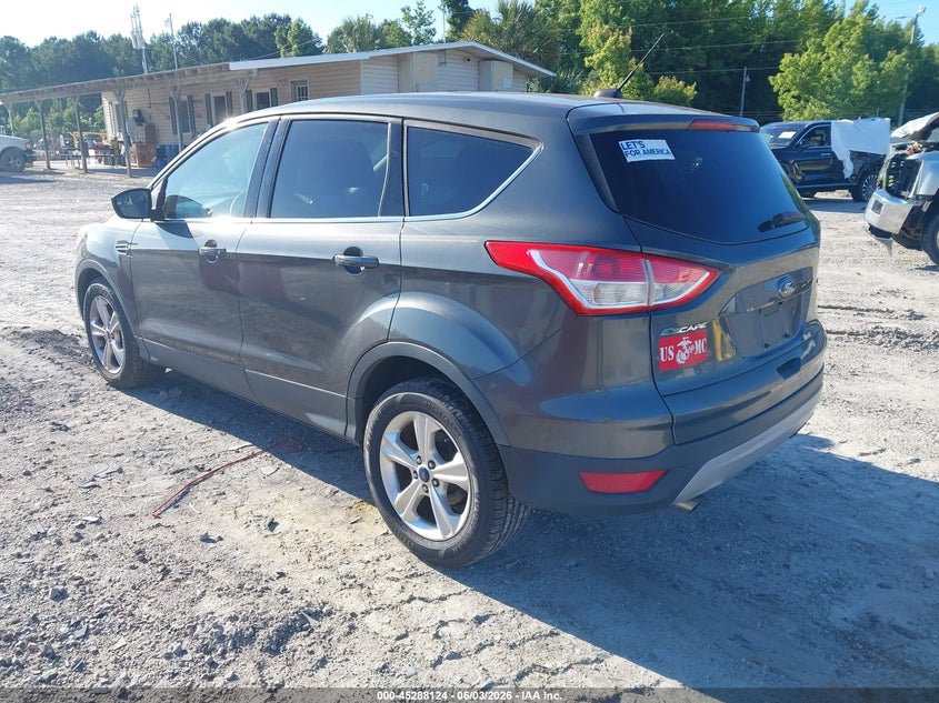 Vin: 1fmcu0g75fua04028, lot: 45785960, ford escape se 20153