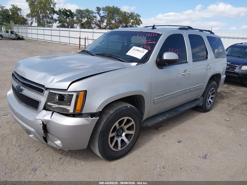 2010 Chevrolet Tahoe Lt 1GNUKBE03AR274989 photo 1