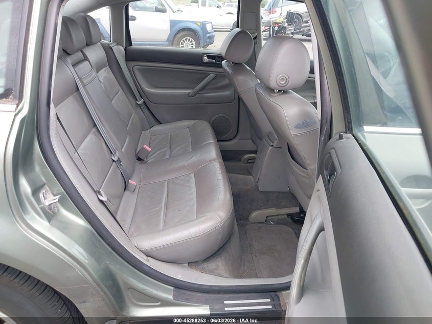 2002 Volkswagen Passat Gls VIN: WVWPD63B02P184630 Lot: 45288253