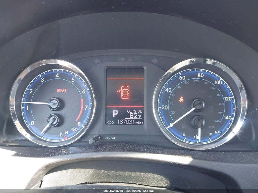 2019 TOYOTA COROLLA auction photo 7