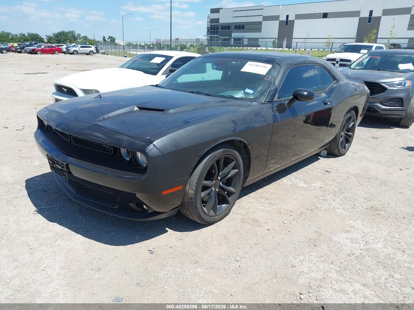 Vin: 2c3cdzbt3gh177925, lot: 45786132, dodge challenger r/t 20162