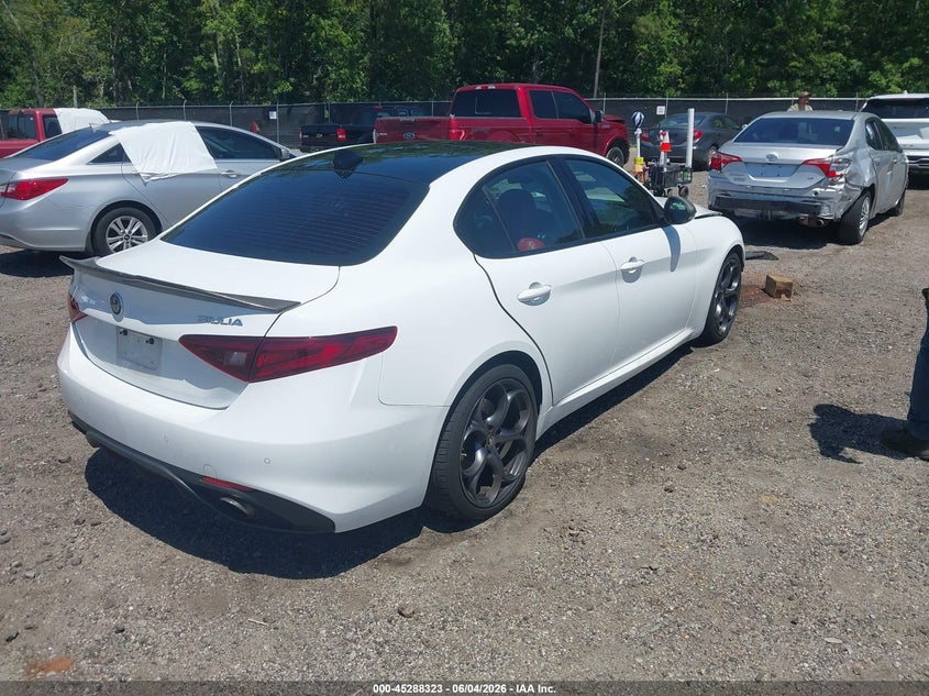 2018 ALFA ROMEO GIULIA auction photo 4