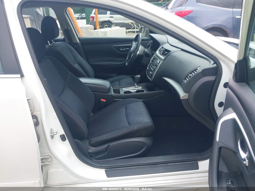 VIN 1N4AL3AP3HC260949 2017 NISSAN ALTIMA 2.5 SV