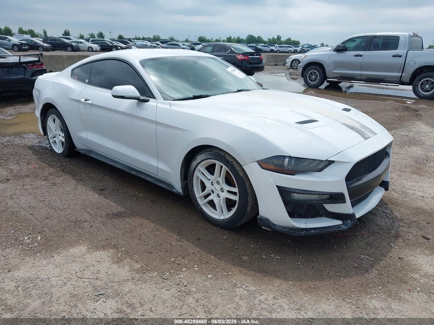 2020 FORD MUSTANG auction photo 1