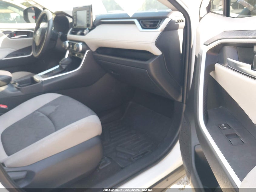 2020 Toyota Rav4 Xle VIN: JTMW1RFV2LD052628 Lot: 45288492