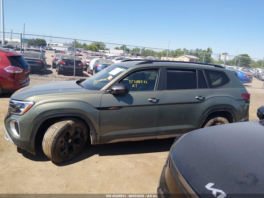 2024 VOLKSWAGEN ATLAS 2.0T PEAK EDITION SE W/TECHNOLOGY — Фото 14