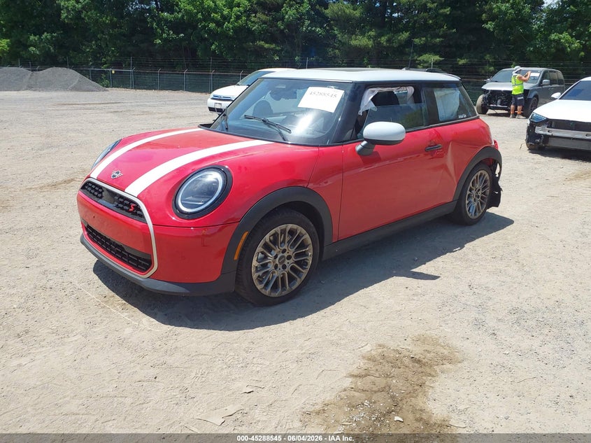 2026 Mini Hardtop Cooper S VIN: WMW23GD04T2Y32157 Lot: 45288545