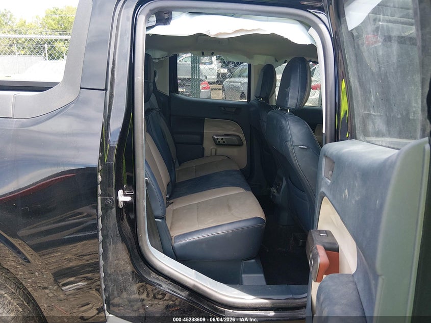 2025 Ford Maverick Lariat VIN: 3FTTW8SA8SRB07977 Lot: 45288609