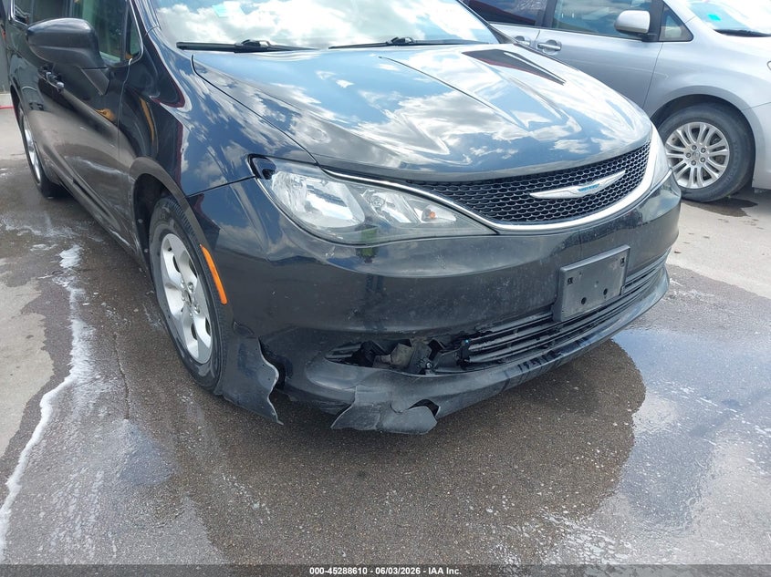 2017 Chrysler Pacifica Lx VIN: 2C4RC1CG1HR522005 Lot: 45288610
