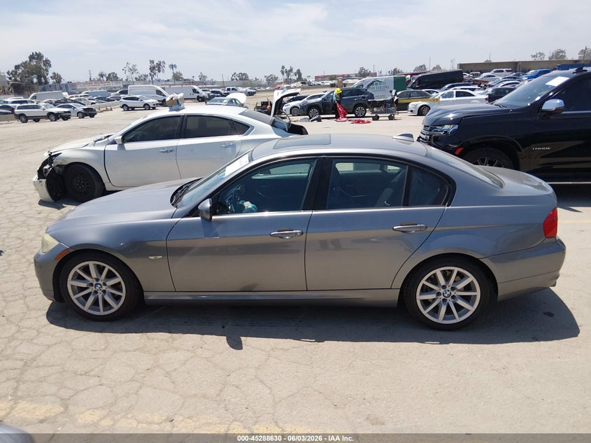 2010 BMW 328I VIN: WBAPH5G56ANM70217 Lot: 45288630