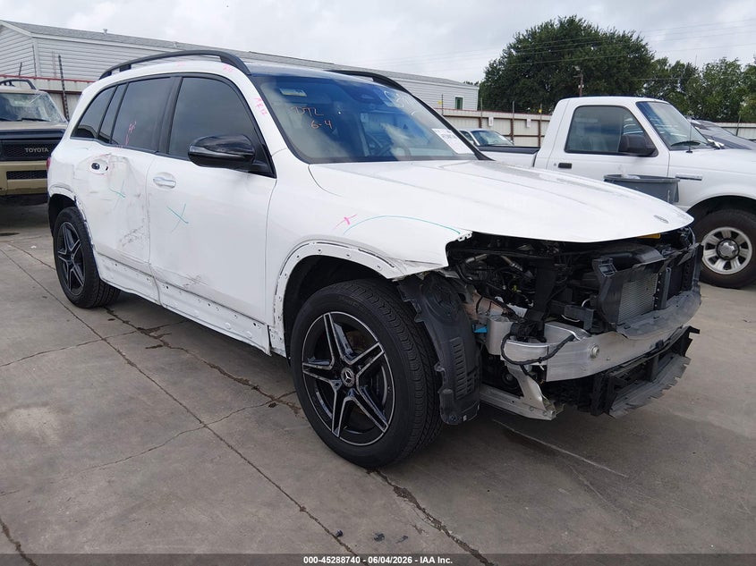 2025 MERCEDES-BENZ GLB 250 — Галерея фотографий