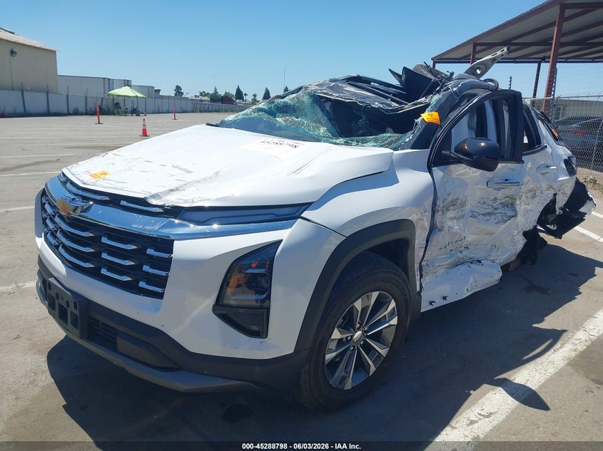 2026 CHEVROLET EQUINOX auction photo 2