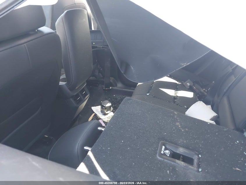 2026 CHEVROLET EQUINOX auction photo 8