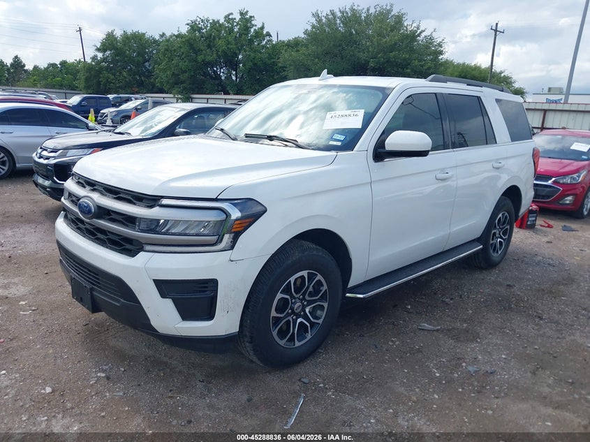 2022 FORD EXPEDITION auction photo 2