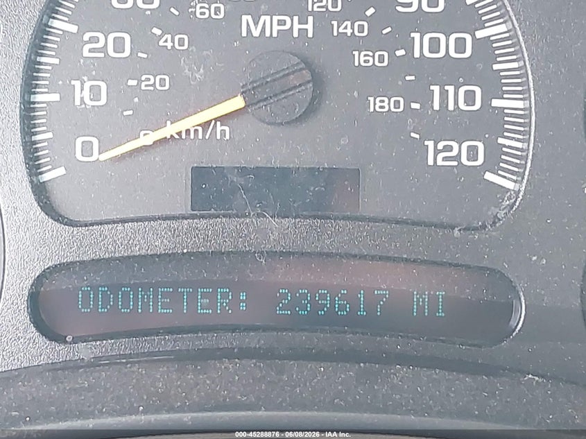 2005 CHEVROLET SILVERADO TRUCK 5.3L V-8 295HP
