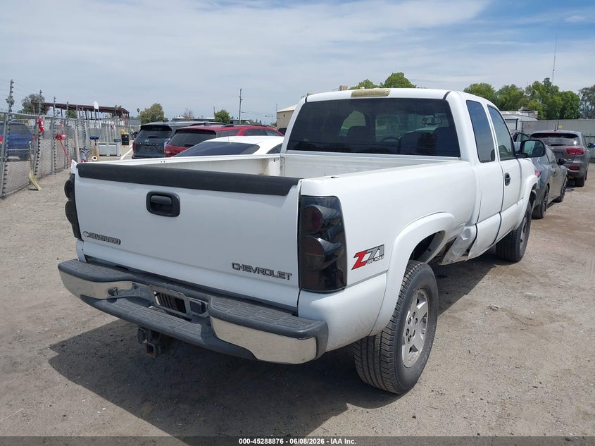 2005 CHEVROLET SILVERADO TRUCK 5.3L V-8 295HP