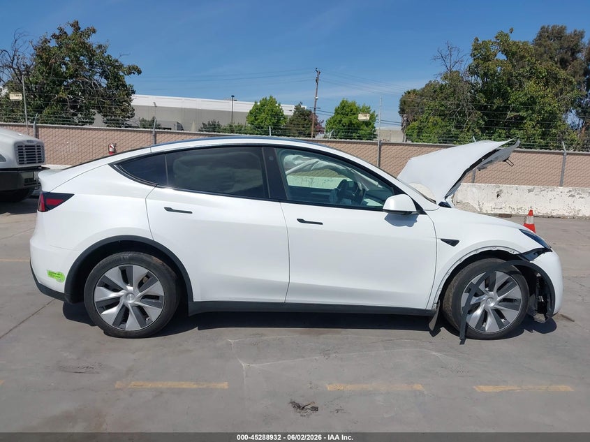 2023 Tesla Model Y Awd/Long Range Dual Motor All-Wheel Drive VIN: 7SAYGDEE1PF646009 Lot: 45288932