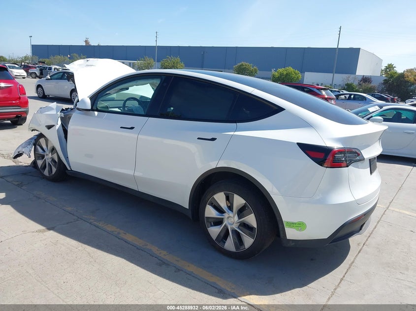 Vin: 7saygdee1pf646009, lot: 45786768, tesla model y awd/long range dual motor all-wheel drive 20233