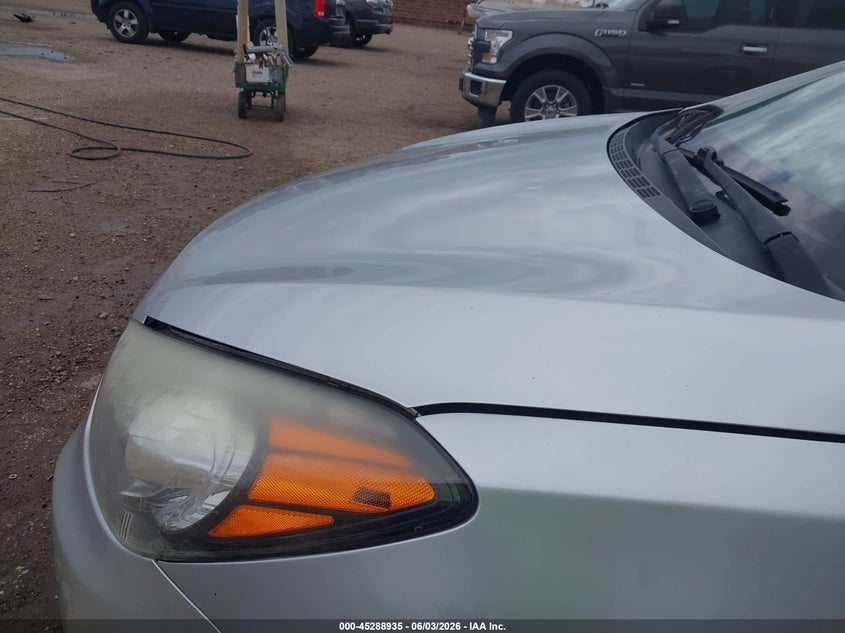 2015 KIA FORTE auction photo 6