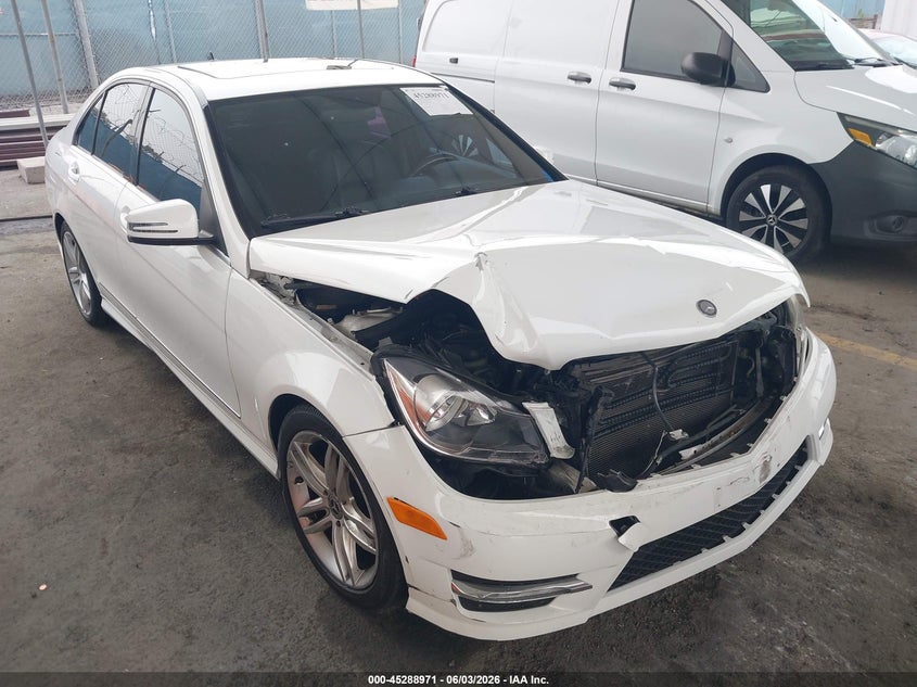 2013 Mercedes-Benz C 250 Sport