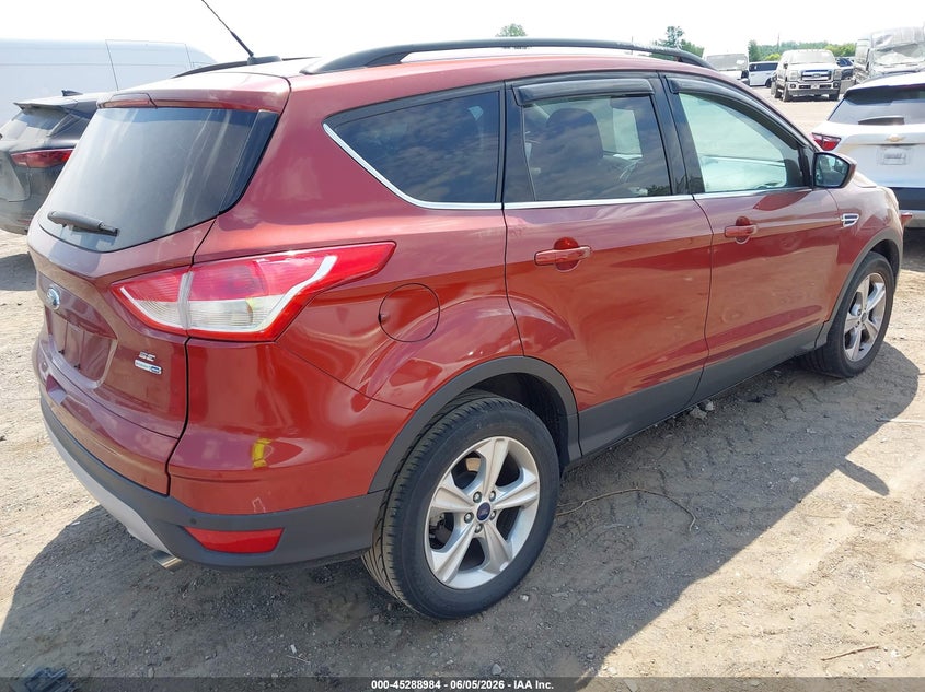 Vin: 1fmcu9gx5euc65310, lot: 45786820, ford escape se 20144