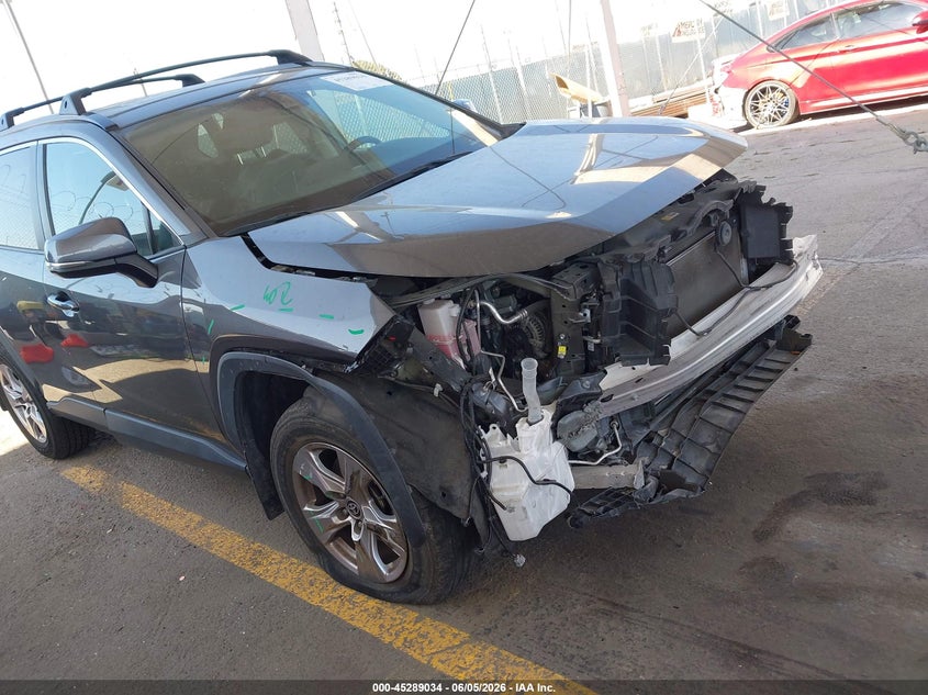 2023 TOYOTA RAV4 2.5L I-4 DI, DOHC, V(VIN: 2T3W1RFVXPW247806
