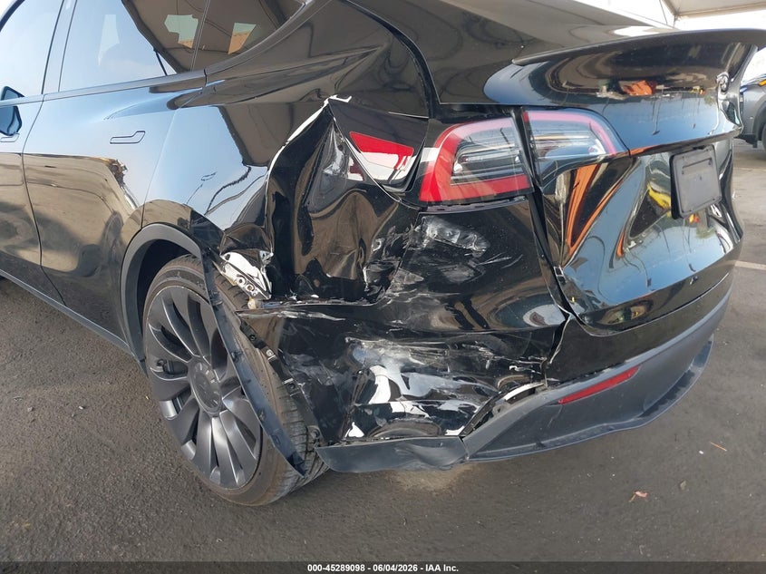 2023 Tesla Model Y Performance Dual Motor All-Wheel Drive VIN: 7SAYGDEF9PF925202 Lot: 45289098