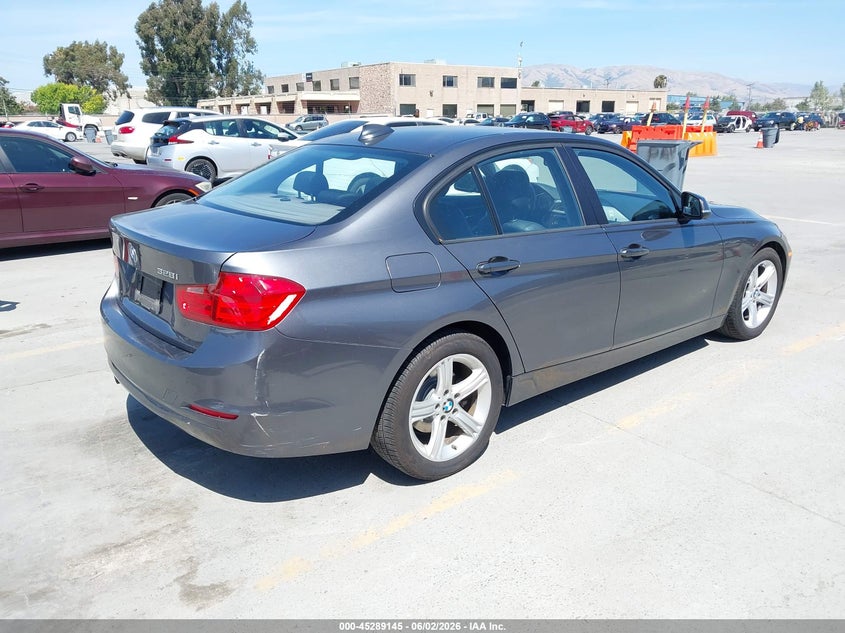 Vin: wba3c1c53df434883, lot: 45786981, bmw 328i 20134
