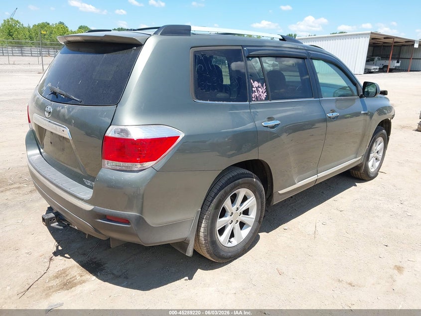 2013 TOYOTA HIGHLANDER auction photo 4