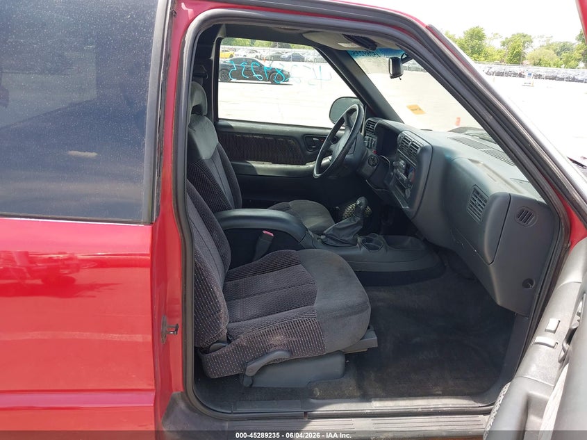 1997 GMC Sonoma Sls Wideside VIN: 1GTCT19W9V8520031 Lot: 45289235