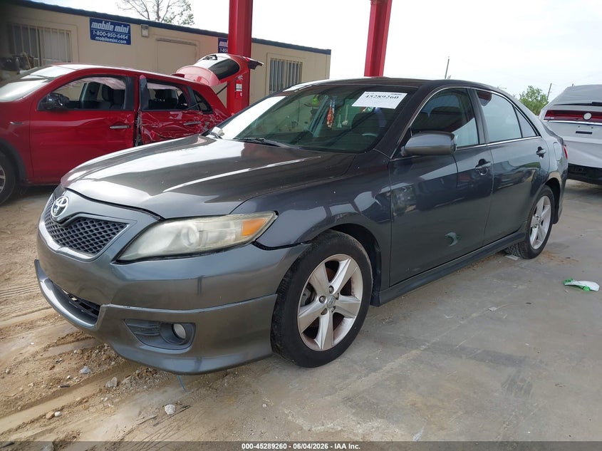 Vin: 4t1bf3ek5au027655, lot: 45787096, toyota camry se 20102