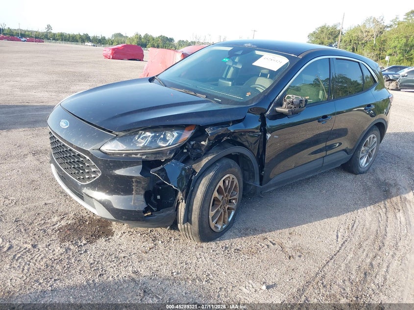 2020 Ford Escape Se 1FMCU0G6XLUC05197 photo 1