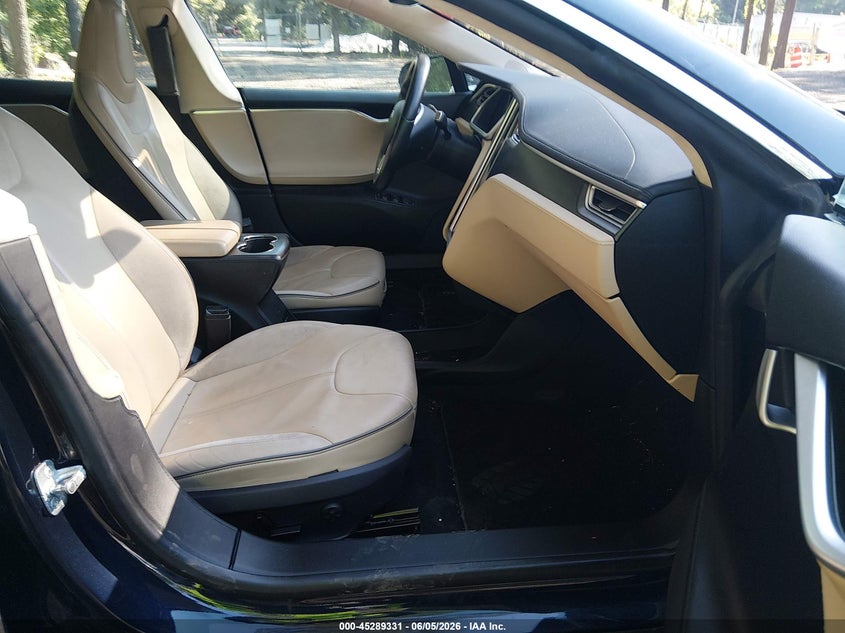 2013 Tesla Model S Performance VIN: 5YJSA1DPXDFP15751 Lot: 45289331