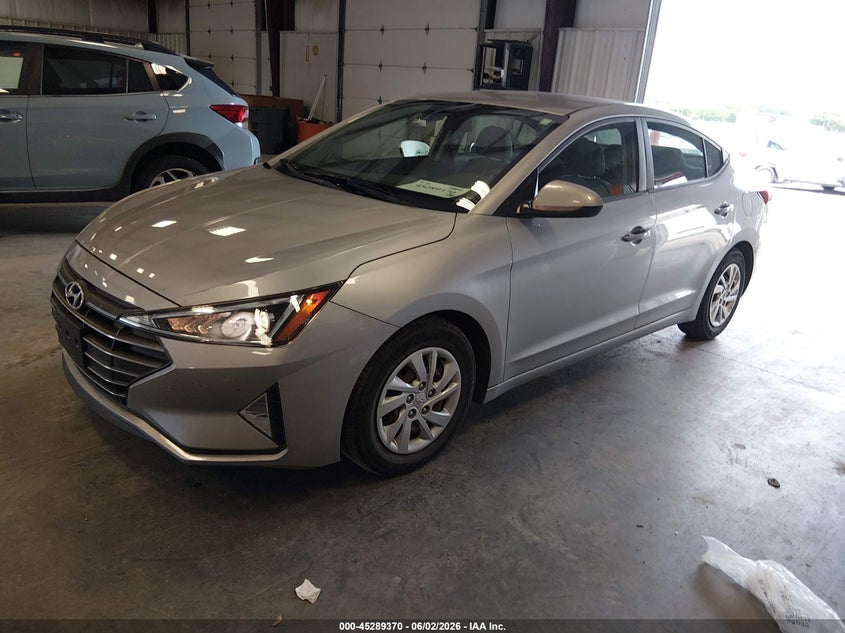 2020 HYUNDAI ELANTRA auction photo 2