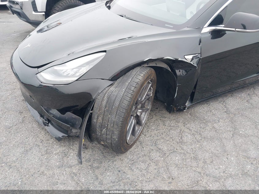 2020 Tesla Model 3 Standard Range Plus Rear-Wheel Drive/Standard Range Rear-Wheel Drive VIN: 5YJ3E1EA6LF804704 Lot: 45289403