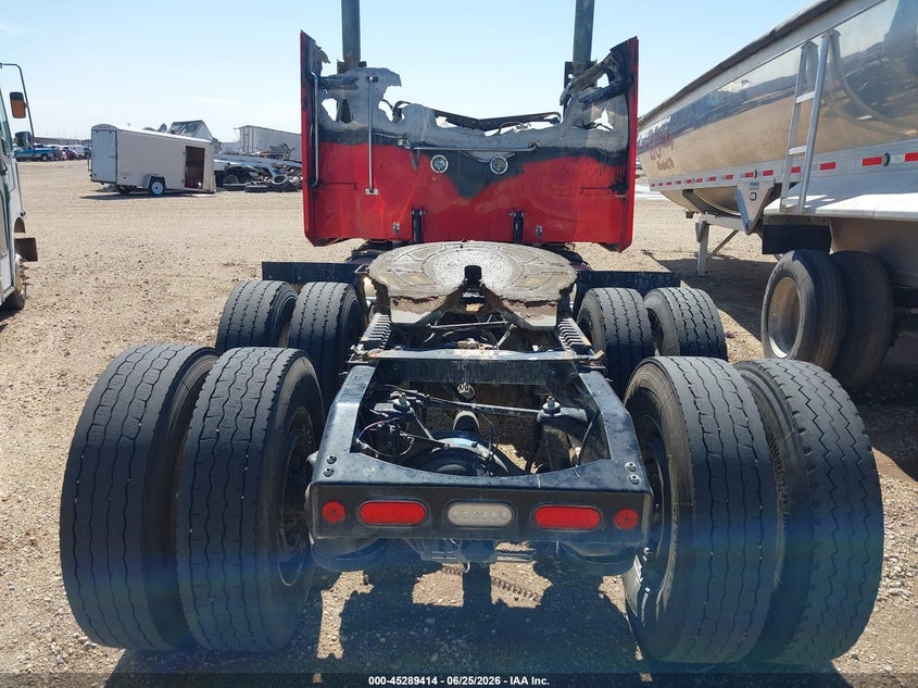2018 PETERBILT 389 auction photo 8