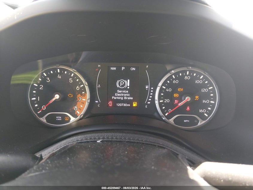 2018 Jeep Renegade Latitude Fwd VIN: ZACCJABB1JPJ64302 Lot: 45289467