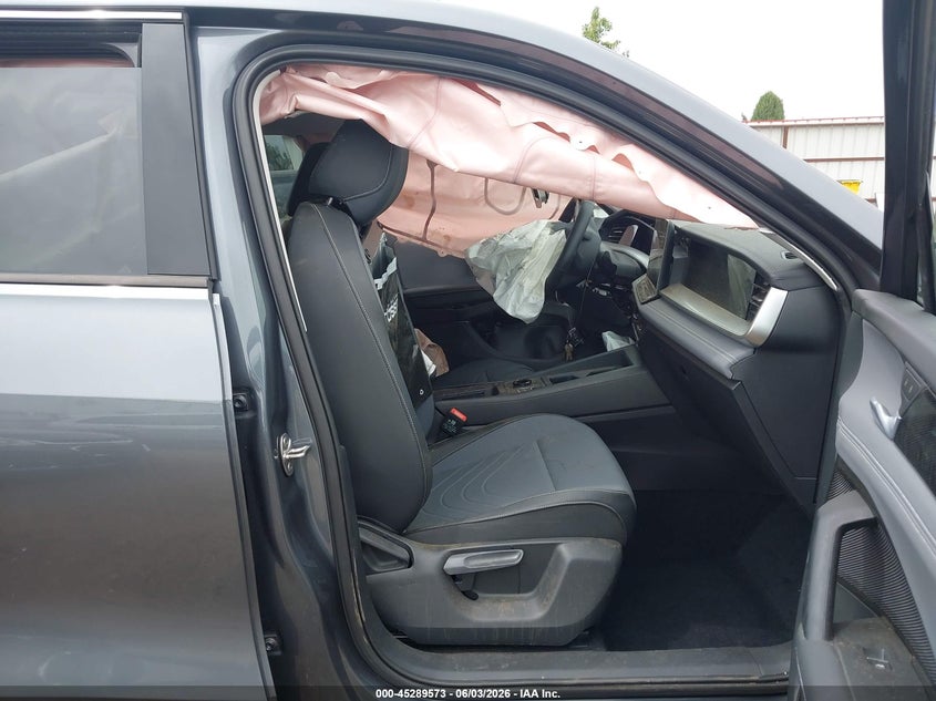 2025 VOLKSWAGEN TIGUAN auction photo 5