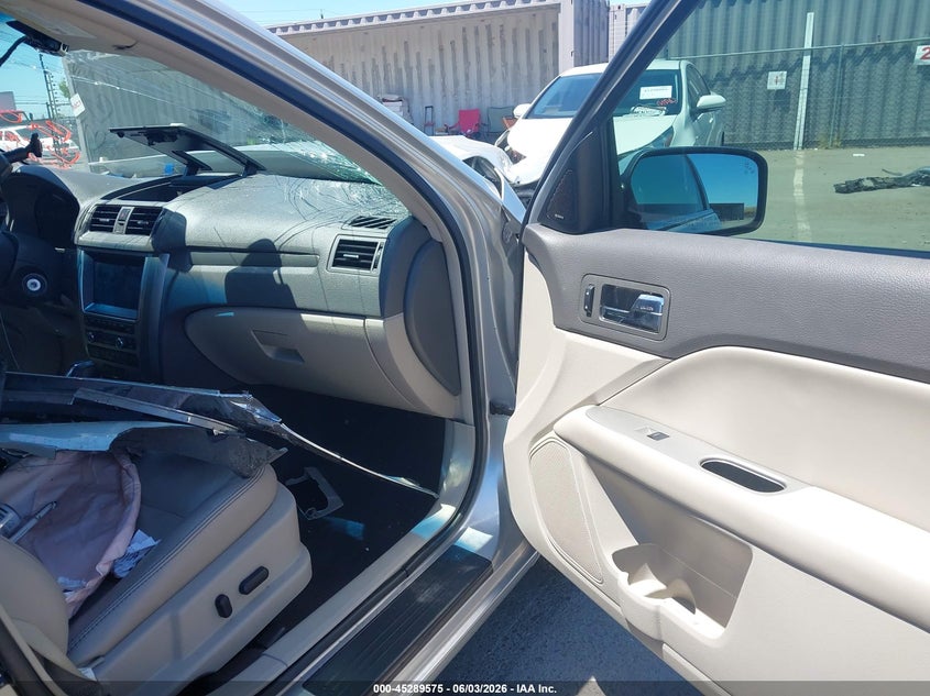 2012 Ford Fusion 2.5 Hybrid silver Lot 111045289575 Vin 3FADP0L35CR212521