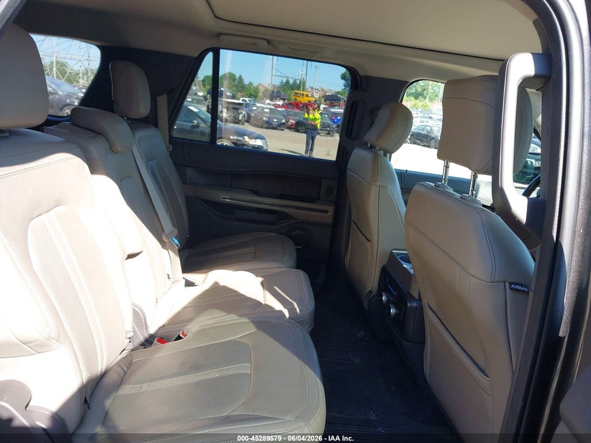 2019 Ford Expedition Max Limited VIN: 1FMJK2AT8KEA41268 Lot: 45289579