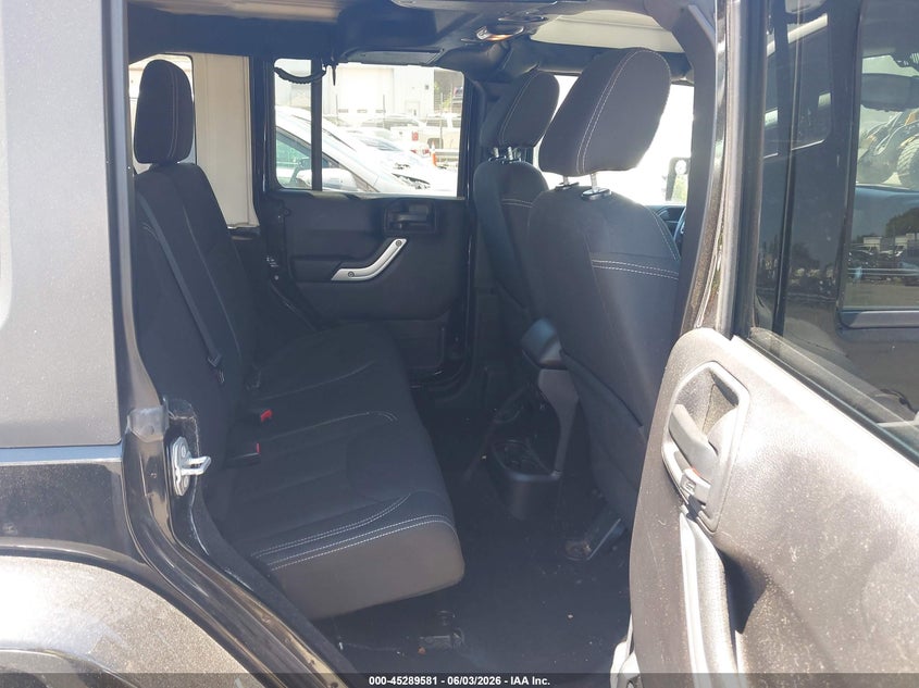 2015 Jeep Wrangler Unlimited Sahara VIN: 1C4BJWEG6FL739640 Lot: 45289581