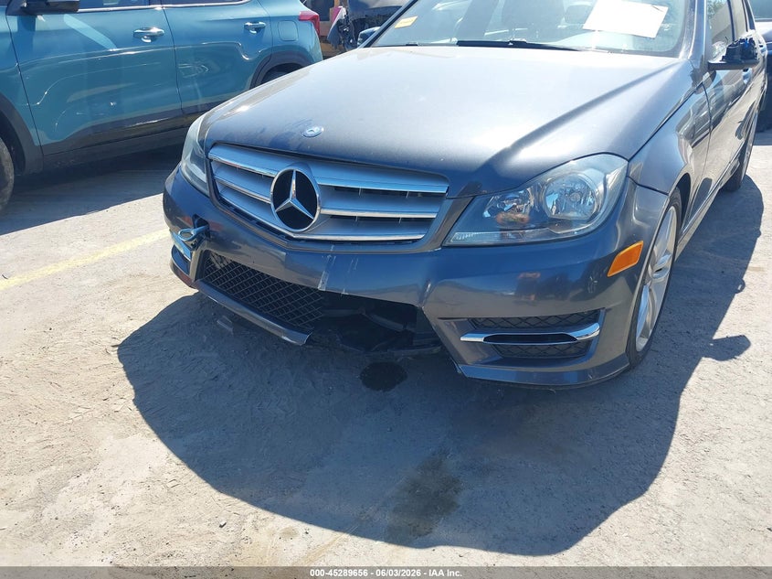 2013 Mercedes-Benz C 300 Sport 4Matic VIN: WDDGF8AB4DR288561 Lot: 45289656